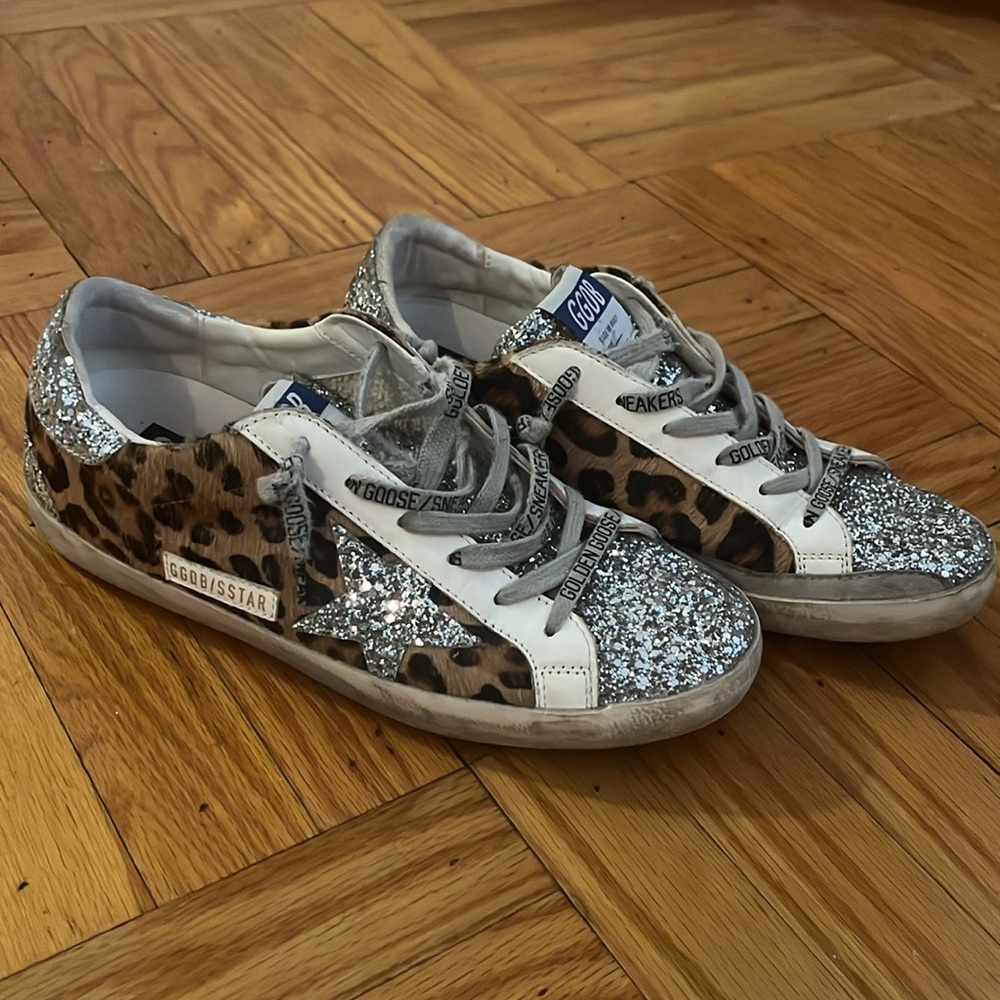Previously loved Golden Goose sneakers size 39